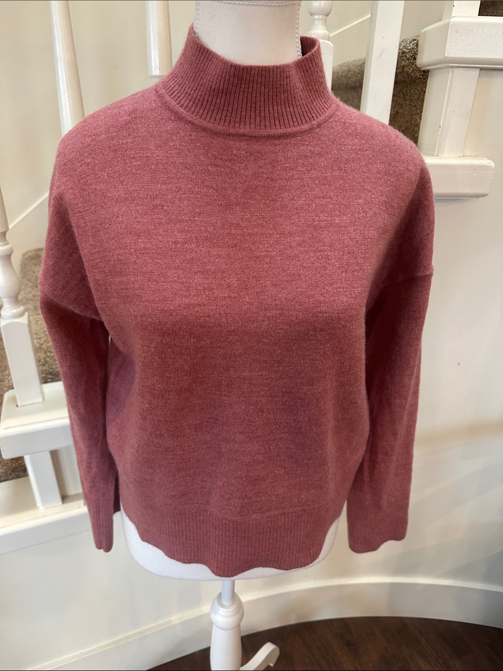 Tahari extra fine merino wool sweater